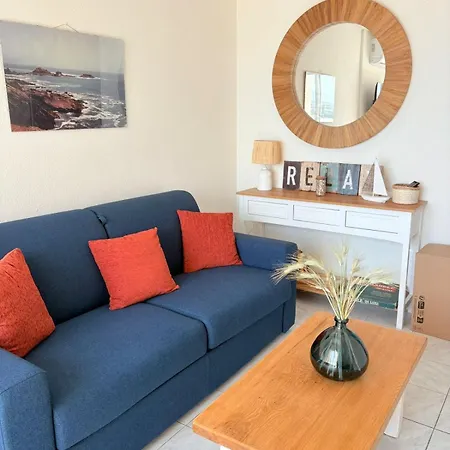 Panoramic Sea View Chic & Cozy *